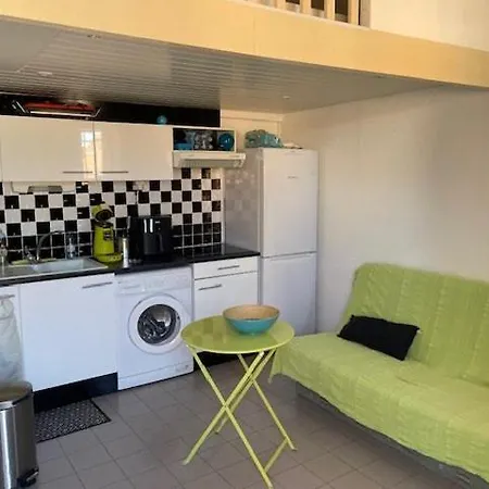 21m2 + Terrasse 10m2 Ref 4006 Apartamento
