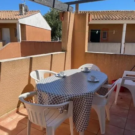 Appartement 21m2 + Terrasse 10m2 Ref 4006 *